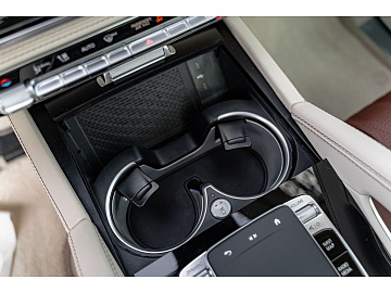 Mercedes-Benz Maybach GLS Внедорожник GLS 600 4MATIC Черный. Фото 21