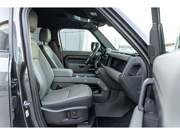 Land Rover Defender Внедорожник X-Dynamic SE Серебристый. Фото 25