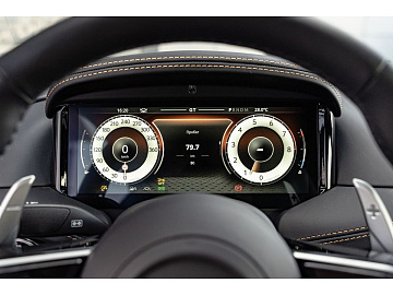 Aston Martin DB12 Купе  Серебристый. Фото 14