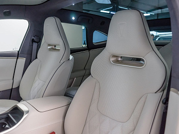 AVATR 11 Внедорожник 116 kWh AWD 4 seats Черный. Фото 27