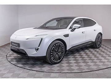 AVATR 11 Внедорожник 116 kWh AWD 4 seats Белый. Фото 3