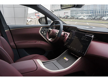 AVATR 11 Внедорожник 116 kWh AWD 5 seats Серый. Фото 26