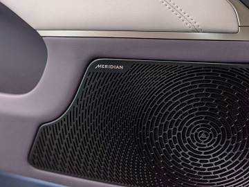 AVATR 11 Внедорожник 116 kWh AWD 4 seats Черный. Фото 25