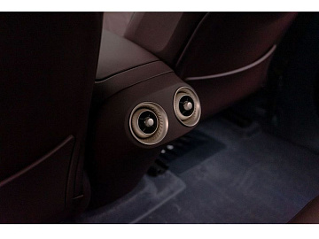 AVATR 11 Внедорожник 116 kWh AWD 5 seats Зеленый. Фото 32