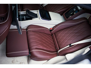 Mercedes-Benz Maybach GLS Внедорожник GLS 600 4MATIC Черный. Фото 24