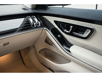 Mercedes-Benz S-Класс Седан S 450 d 4MATIC Базовая Черный. Фото 16