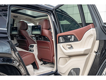 Mercedes-Benz Maybach GLS Внедорожник GLS 600 4MATIC Черный. Фото 33