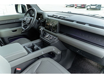 Land Rover Defender Внедорожник X-Dynamic SE Серебристый. Фото 23