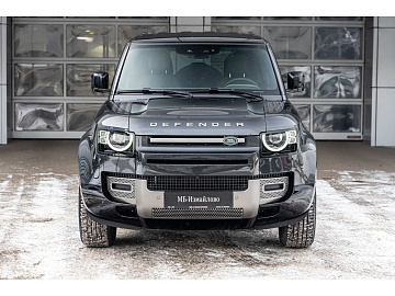 Land Rover Defender Внедорожник X-Dynamic SE Серебристый. Фото 2