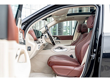 Mercedes-Benz Maybach GLS Внедорожник GLS 600 4MATIC Черный. Фото 25