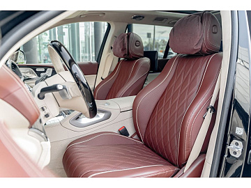 Mercedes-Benz Maybach GLS Внедорожник GLS 600 4MATIC Черный. Фото 26