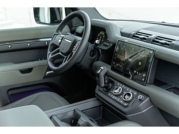 Land Rover Defender Внедорожник X-Dynamic SE Серебристый. Фото 24