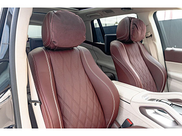 Mercedes-Benz Maybach GLS Внедорожник GLS 600 4MATIC Черный. Фото 40