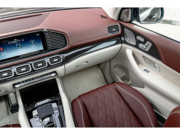 Mercedes-Benz Maybach GLS Внедорожник GLS 600 4MATIC Черный. Фото 29