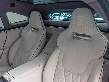 AVATR 11 Внедорожник 116 kWh AWD 4 seats Черный. Фото 30