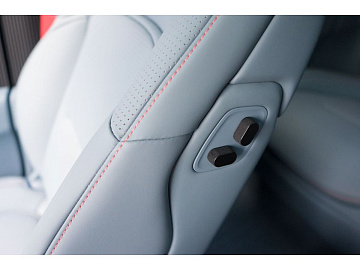 AVATR 12 Фастбек Dynamic Pro Фиолетовый. Фото 17