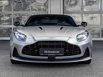 Aston Martin DB12 Купе  Серебристый. Фото 2