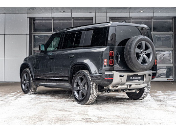 Land Rover Defender Внедорожник X-Dynamic SE Серебристый. Фото 5