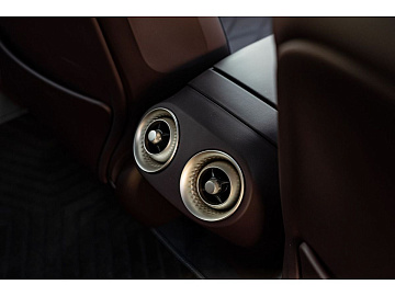 AVATR 11 Внедорожник 116 kWh AWD 5 seats Серый. Фото 32