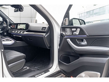 Mercedes-Benz GLS AMG Внедорожник GLS 63 4MATIC+ Белый. Фото 24