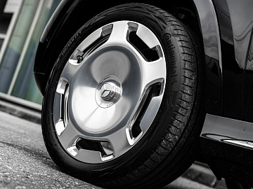 Mercedes-Benz Maybach GLS Внедорожник GLS 600 4MATIC Черный. Фото 10